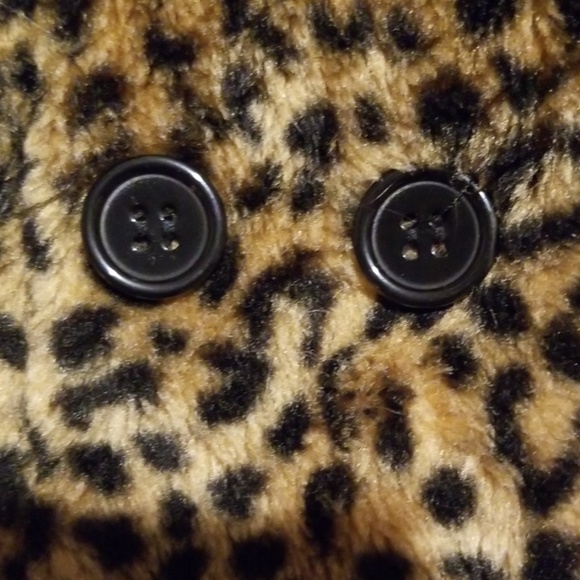 Size 3T Leopard Print Faux Fur Coat - Picture 3 of 6